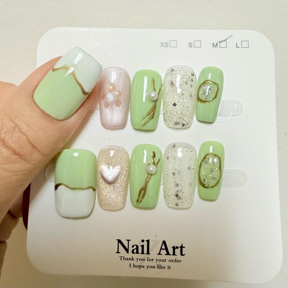 Green and Gold Nail Art Set Press on Nails Reusable with free kit